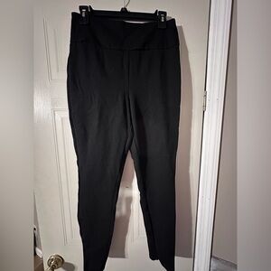 Crown & Ivy Black Leggings